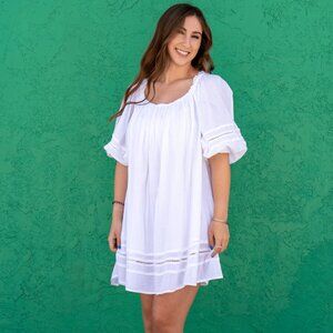 NWT - Elan Vega Short Sleeve Tunic Mini Dress in White